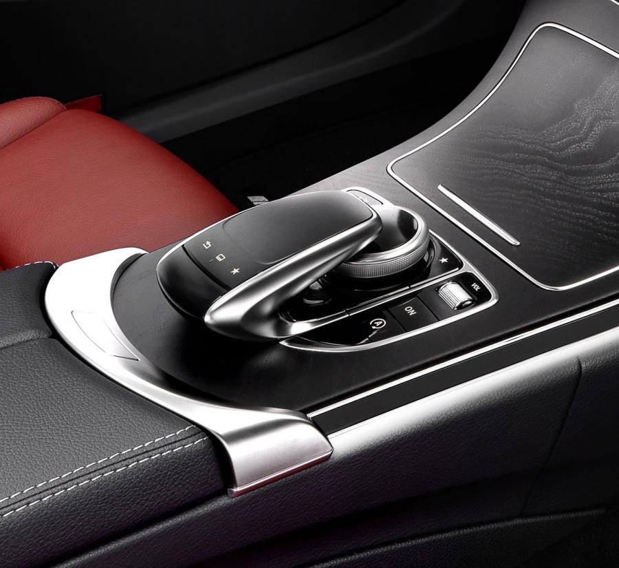  Mercedes-Benz C-Class 2015 года  (фото 6 из 73)